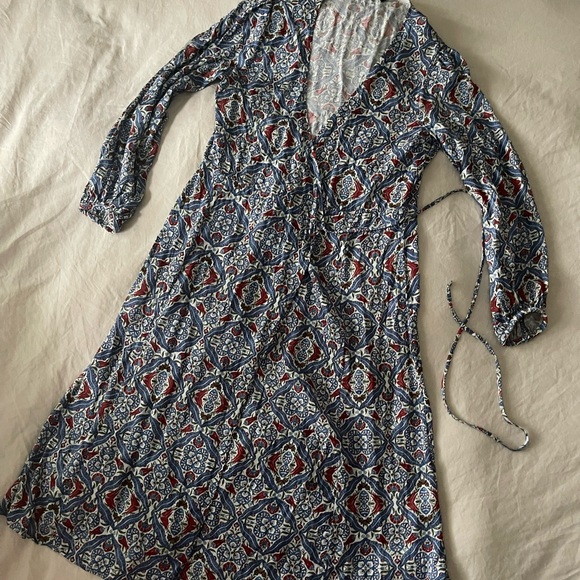 Zara Wrap Dress - Picture 1 of 9
